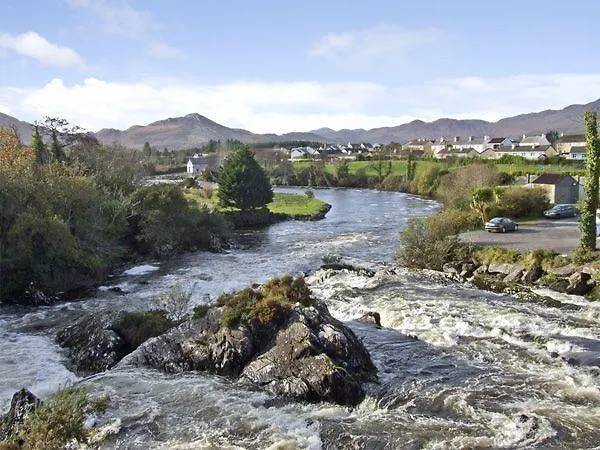 River House Dom wakacyjny *