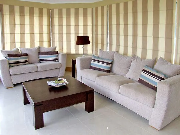 River House Hollywood (Kerry)